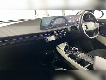 Used Kia EV6 2023 for sale - 75860165: Photo