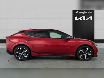 Used Kia EV6 2024 for sale - 77269348: Photo