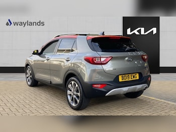 Used Kia Stonic 2019 for sale - 76915097: Photo