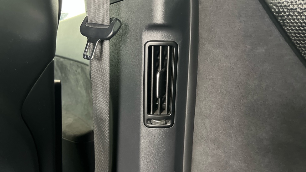 Used Kia EV6 2023 for sale - 77648027: Photo 27