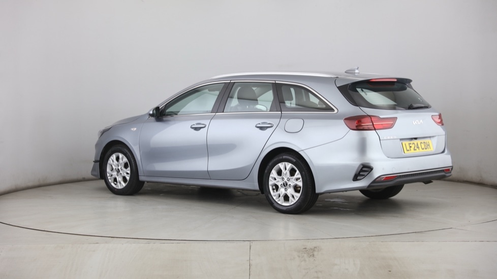 Used Kia Ceed 2024 for sale - 77366903: Photo 2