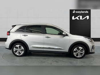Used Kia Niro 2021 for sale - 76966802: Photo