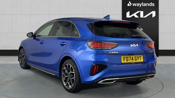 Used Kia Ceed 2025 for sale - 76062301: Photo 2