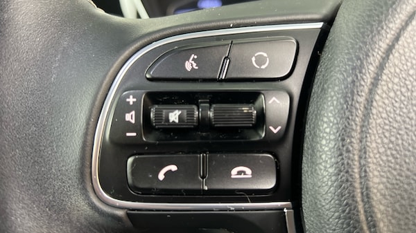 Used Kia Niro 2021 for sale - 76302459: Photo 13