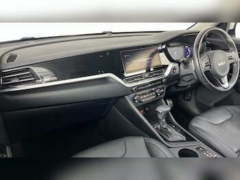 Used Kia Niro 2021 for sale - 76302459: Photo 3