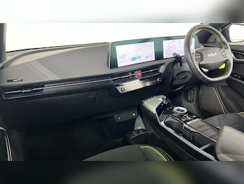 Used Kia EV6 2024 for sale - 76528893: Photo