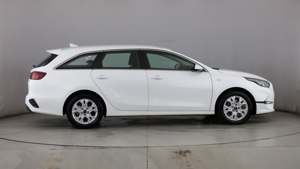 Used Kia Ceed 2025 for sale - 78140471: Photo 3