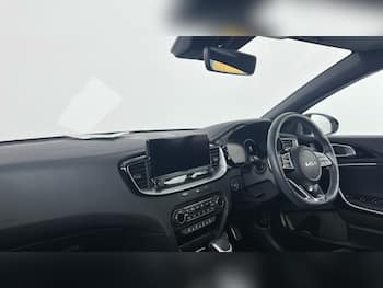 Used Kia XCeed 2023 for sale - 79688674: Photo