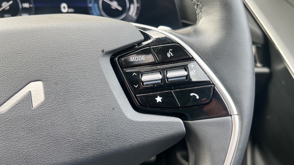 Used Kia Niro 2023 for sale - 78055195: Photo 11