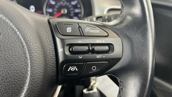 Used Kia Stonic 2023 for sale - 76007764: Photo 13