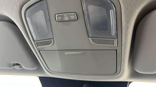 Used Kia Stonic 2023 for sale - 76007764: Photo 19