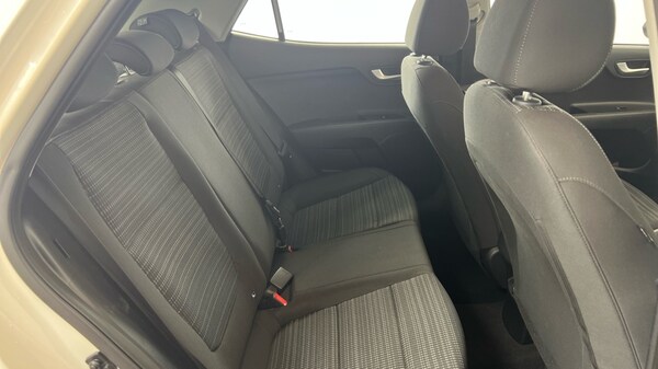 Used Kia Stonic 2023 for sale - 76007764: Photo 23