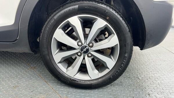 Used Kia Stonic 2023 for sale - 76007764: Photo 25