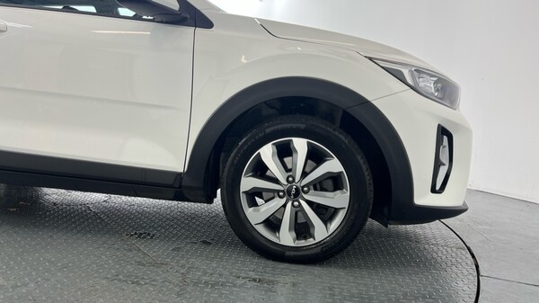 Used Kia Stonic 2023 for sale - 76007764: Photo 5