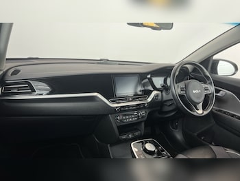 Used Kia Niro 2021 for sale - 76580219: Photo