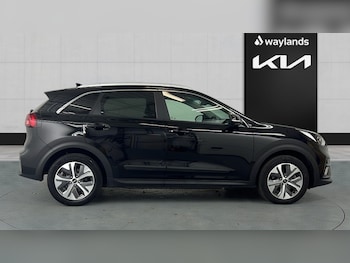 Used Kia Niro 2021 for sale - 76580219: Photo