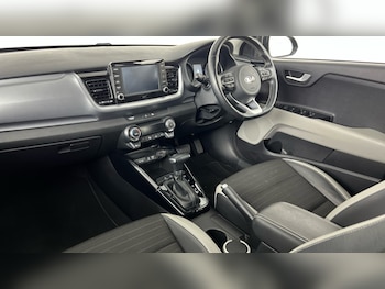 Used Kia Stonic 2020 for sale - 78298829: Photo