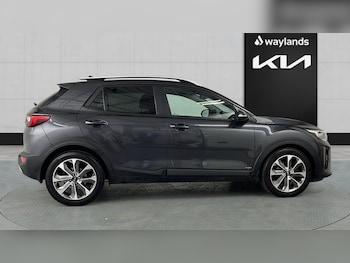 Used Kia Stonic 2020 for sale - 78298829: Photo