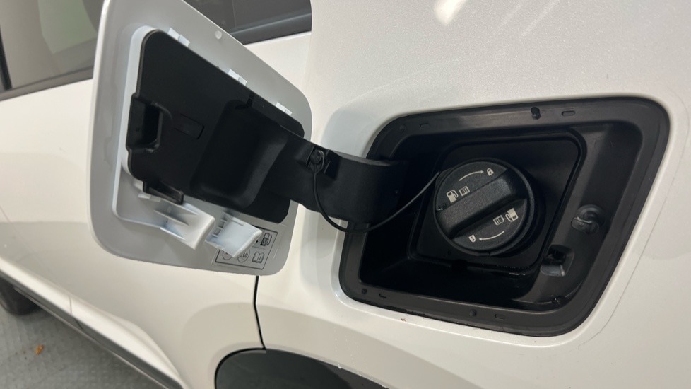 Used Kia Niro 2025 for sale - 77057884: Photo 15