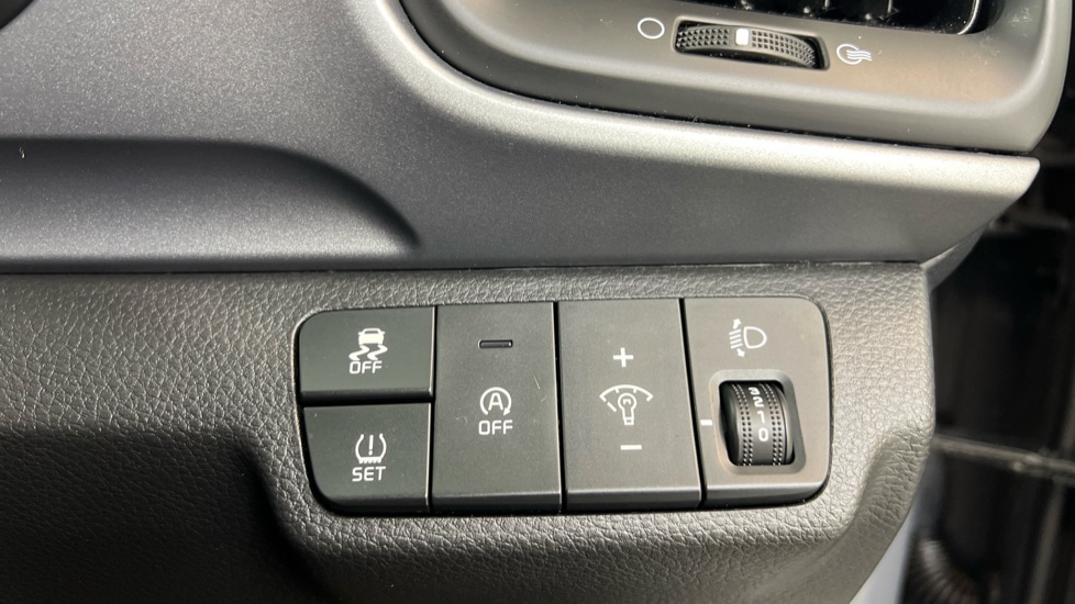 Used Kia Stonic 2022 for sale - 76966781: Photo 20