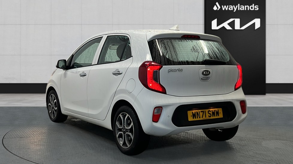Used Kia Picanto 2021 for sale - 76872739: Photo 2