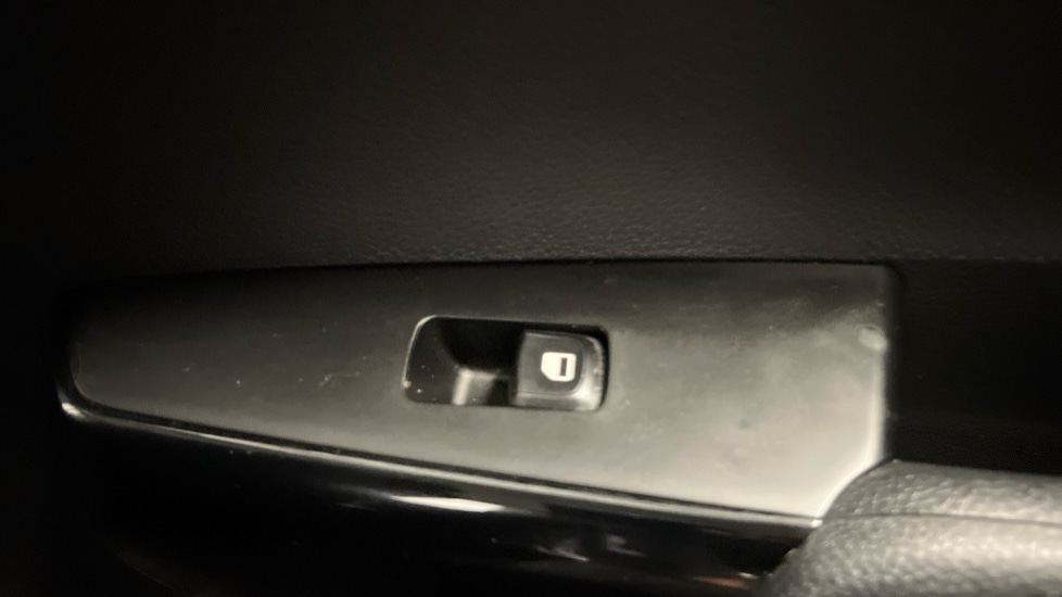 Used Kia Picanto 2021 for sale - 76872739: Photo 20