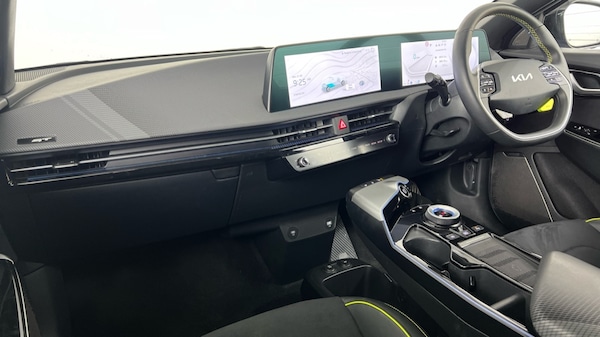Used Kia EV6 2024 for sale - 76021958: Photo 3