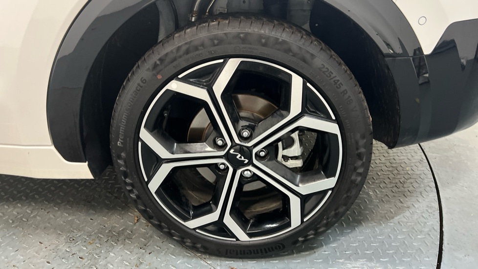 Used Kia Niro 2025 for sale - 76870868: Photo 16