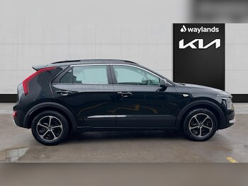 Used Kia Niro 2022 for sale - 78270096: Photo