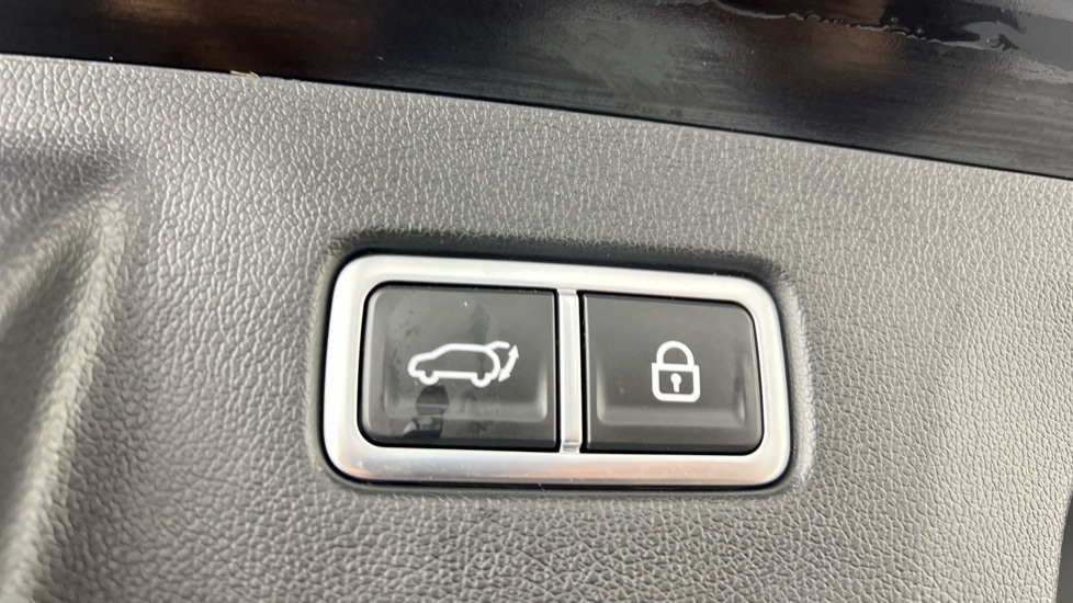 Used Kia Sorento 2023 for sale - 76942922: Photo 16