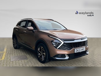 2022 - 1.6T GDi HEV 3 5dr Auto