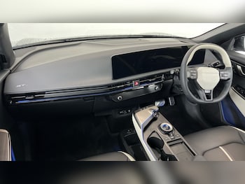 Used Kia EV6 2025 for sale - 76289882: Photo