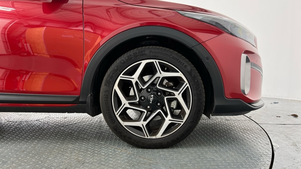 Used Kia XCeed 2023 for sale - 76871859: Photo 5