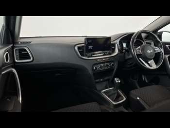 Used Kia Ceed 2021 for sale - 75097570: Photo