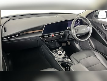 Used Kia Niro 2023 for sale - 76361750: Photo