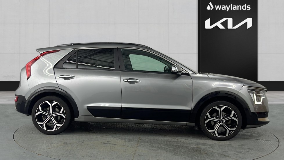 Used Kia Niro 2023 for sale - 77685634: Photo 4