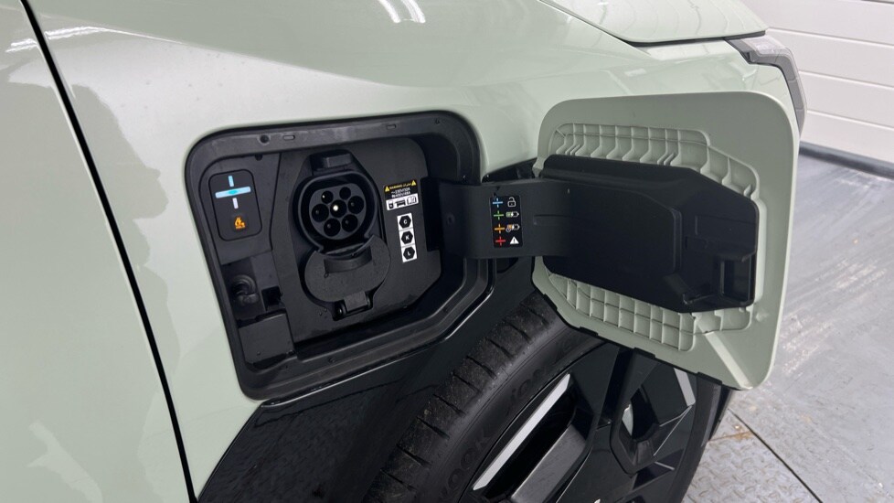 Used Kia EV3 2025 for sale - 77927399: Photo 22