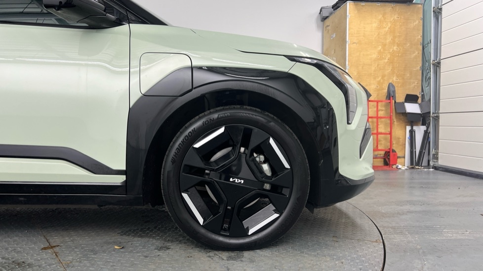 Used Kia EV3 2025 for sale - 77927399: Photo 5