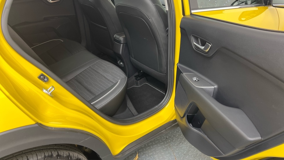 Used Kia Stonic 2023 for sale - 77893966: Photo 24