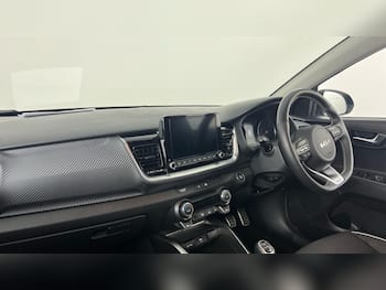 Used Kia Stonic 2024 for sale - 79627825: Photo