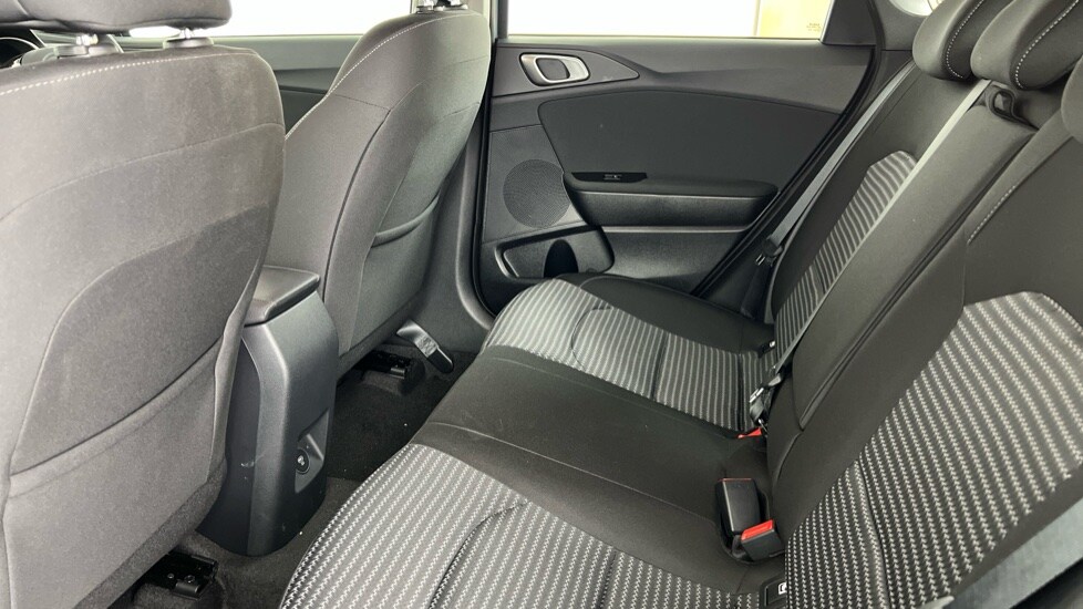 Used Kia Ceed 2025 for sale - 77480210: Photo 10