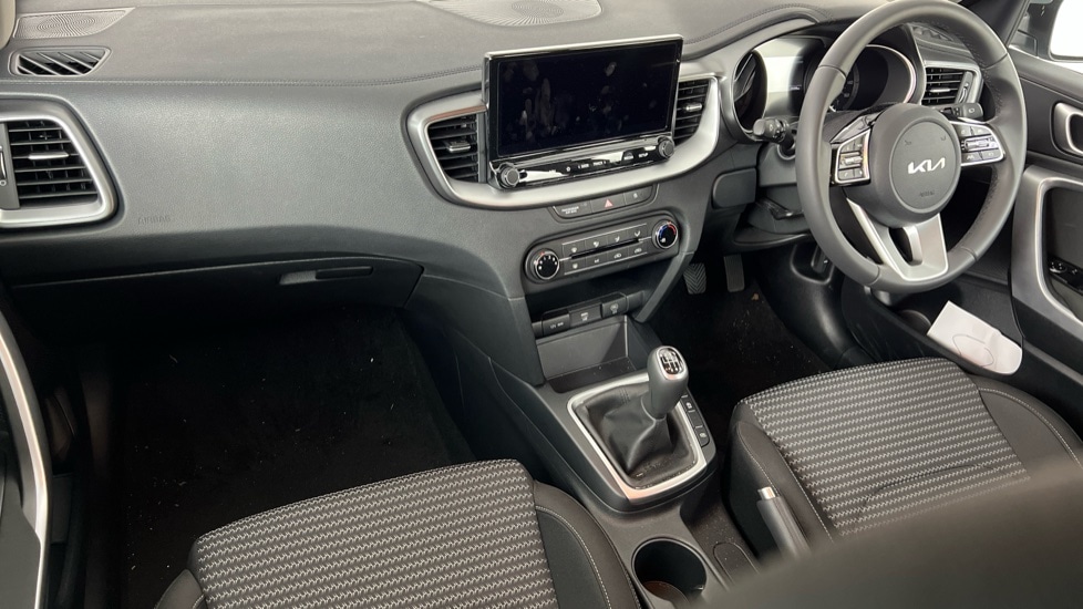 Used Kia Ceed 2025 for sale - 77480210: Photo 3