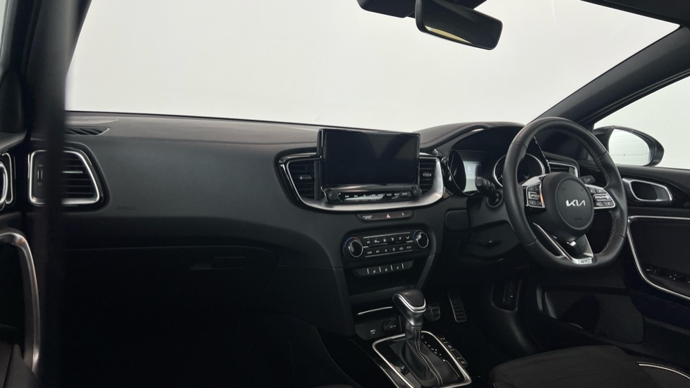 Used Kia XCeed 2025 for sale - 77786070: Photo 3