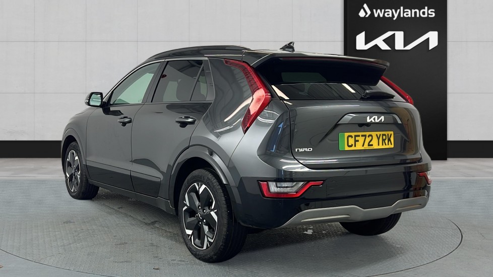 Used Kia Niro 2023 for sale - 77232112: Photo 2