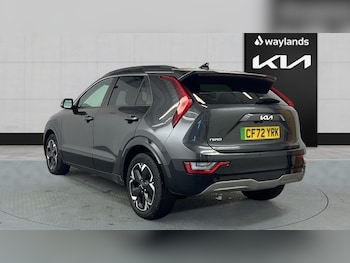 Used Kia Niro 2023 for sale - 77232112: Photo