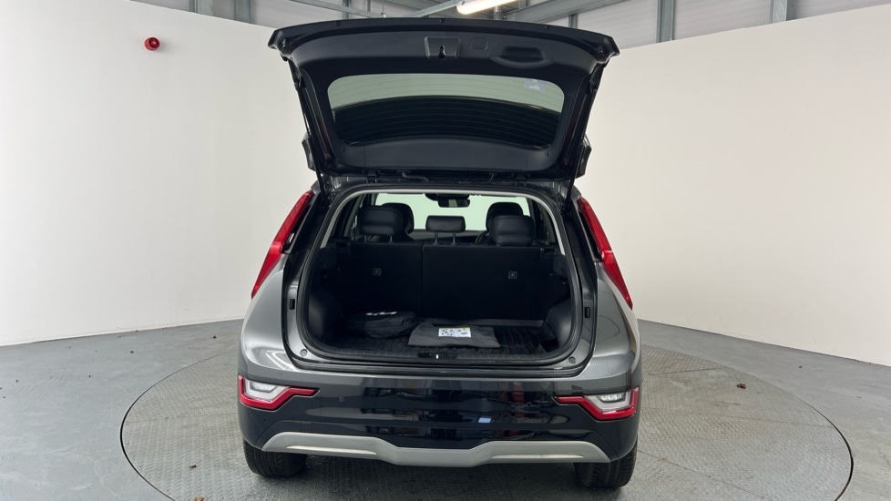 Used Kia Niro 2023 for sale - 77232112: Photo 8