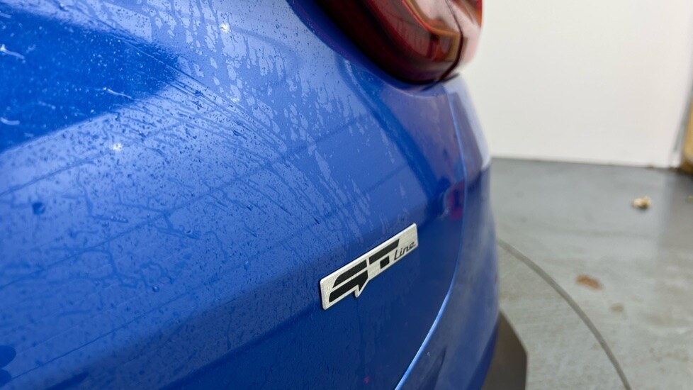 Used Kia Stonic 2023 for sale - 77685632: Photo 12