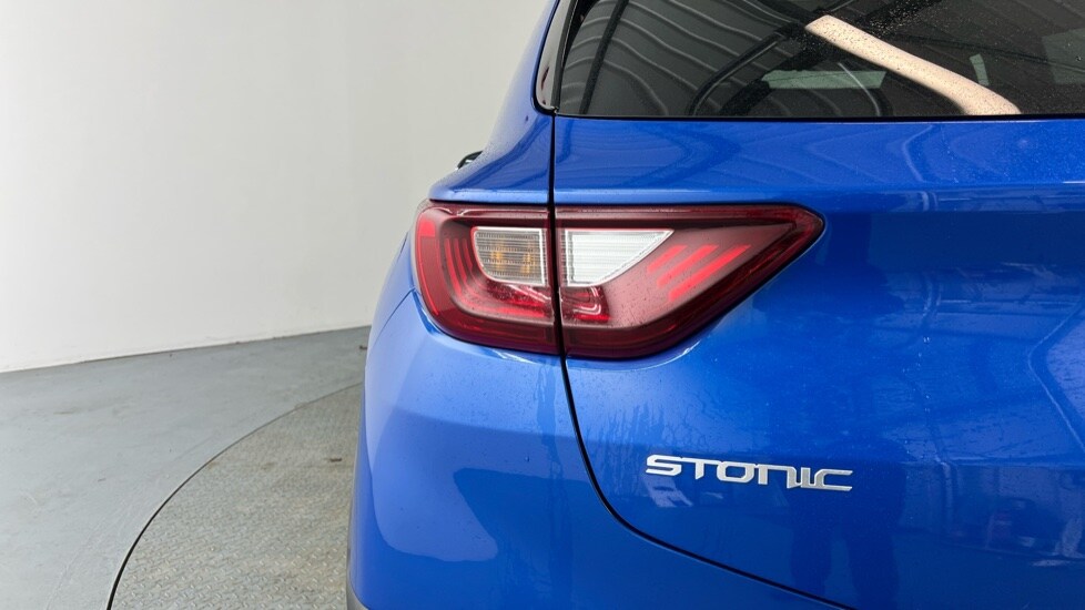Used Kia Stonic 2023 for sale - 77685632: Photo 13
