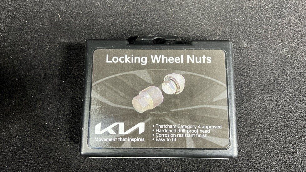 Used Kia Stonic 2023 for sale - 77685632: Photo 16