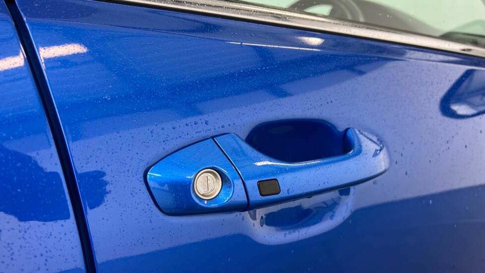 Used Kia Stonic 2023 for sale - 77685632: Photo 24